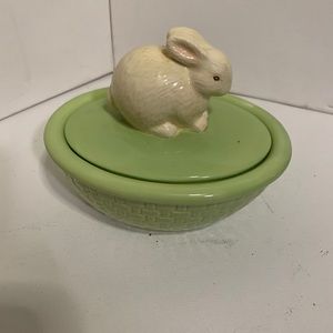 Halmark Green Bowl with Bunny on Lid Candy Trinket